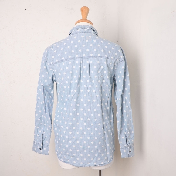 edc | Light blue & white polka dot denim texture casual button up - Picture 2 of 11